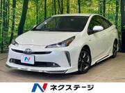 2019 TOYOTA PRIUS