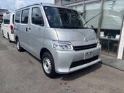 2025 TOYOTA TOWNACE VAN