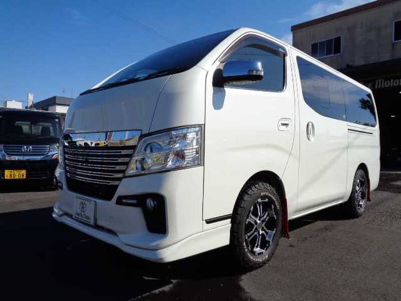 -NV350 CARAVAN VAN