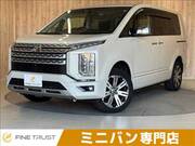2020 MITSUBISHI DELICA D5