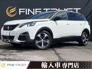 2021 PEUGEOT 5008