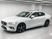 2020 VOLVO S60