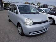 2004 TOYOTA SIENTA G