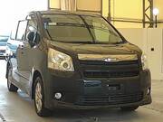 2007 TOYOTA NOAH SI