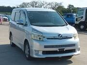 2009 TOYOTA VOXY