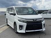 2015 TOYOTA VOXY