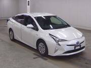 2016 TOYOTA PRIUS S