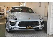 2016 PORSCHE MACAN