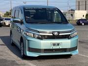 2016 TOYOTA VOXY