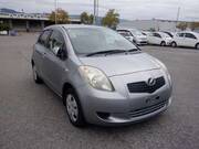 2006 TOYOTA VITZ F