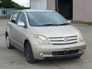 2002 TOYOTA IST F