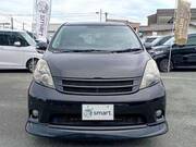 2010 TOYOTA ISIS