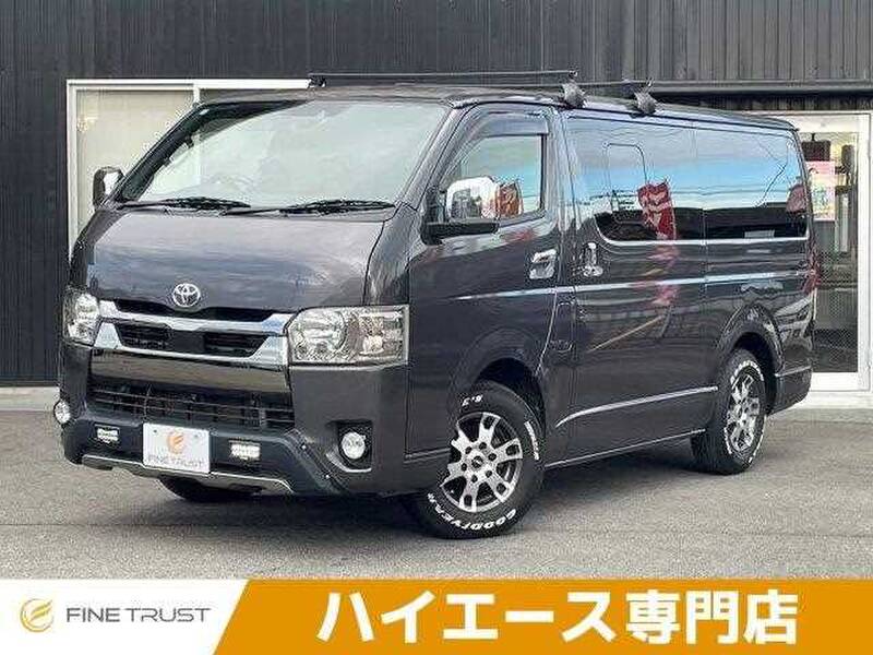-HIACE VAN