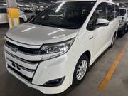 2019 TOYOTA NOAH
