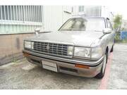 1990 TOYOTA CROWN SUPER SALOON