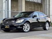 2010 NISSAN FUGA