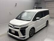 2020 TOYOTA VOXY