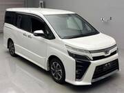 2021 TOYOTA VOXY