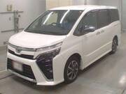 2021 TOYOTA VOXY