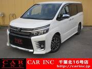 2017 TOYOTA VOXY