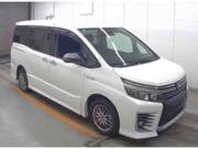 2016 TOYOTA VOXY