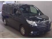 2016 TOYOTA NOAH