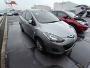 2013 MAZDA DEMIO 13C