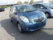 2006 TOYOTA VITZ