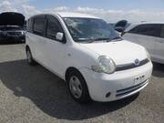 2004 TOYOTA SIENTA X