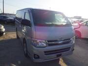 2011 TOYOTA HIACE VAN