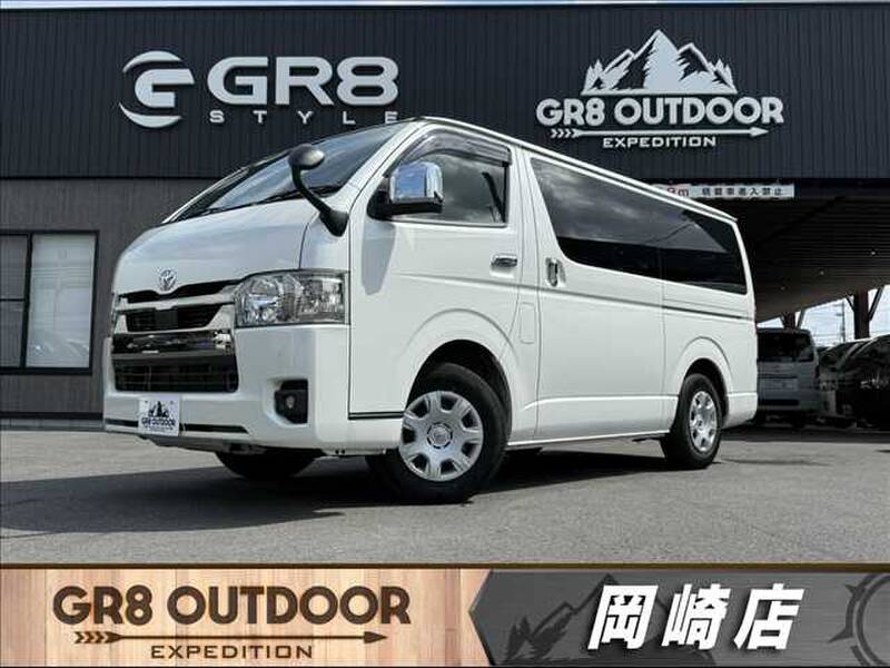 -HIACE VAN