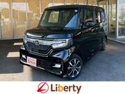 2018 HONDA N-BOX CUSTOM