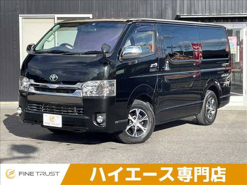 -HIACE VAN