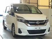2017 NISSAN SERENA X