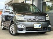 2012 TOYOTA VOXY