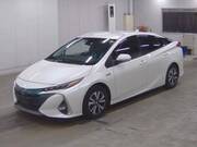 2018 TOYOTA PRIUS PHV