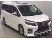2014 TOYOTA VOXY