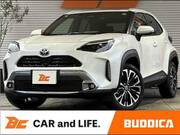 2025 TOYOTA YARIS CROSS