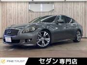 2010 NISSAN FUGA