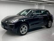 2016 PORSCHE MACAN