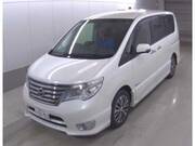 2015 NISSAN SERENA