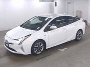 2018 TOYOTA PRIUS