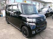2017 HONDA N-BOX CUSTOM