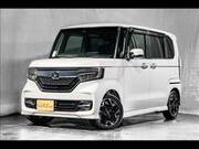 2018 HONDA N-BOX