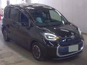 2022 TOYOTA SIENTA