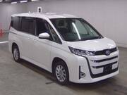 2022 TOYOTA NOAH G