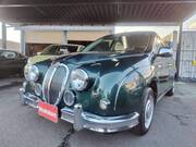 2011 MITSUOKA VIEWT