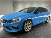 2015 VOLVO V60