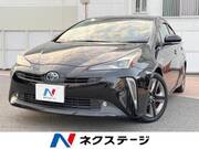 2019 TOYOTA PRIUS