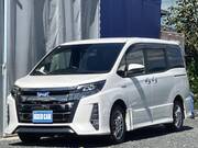 2018 TOYOTA NOAH